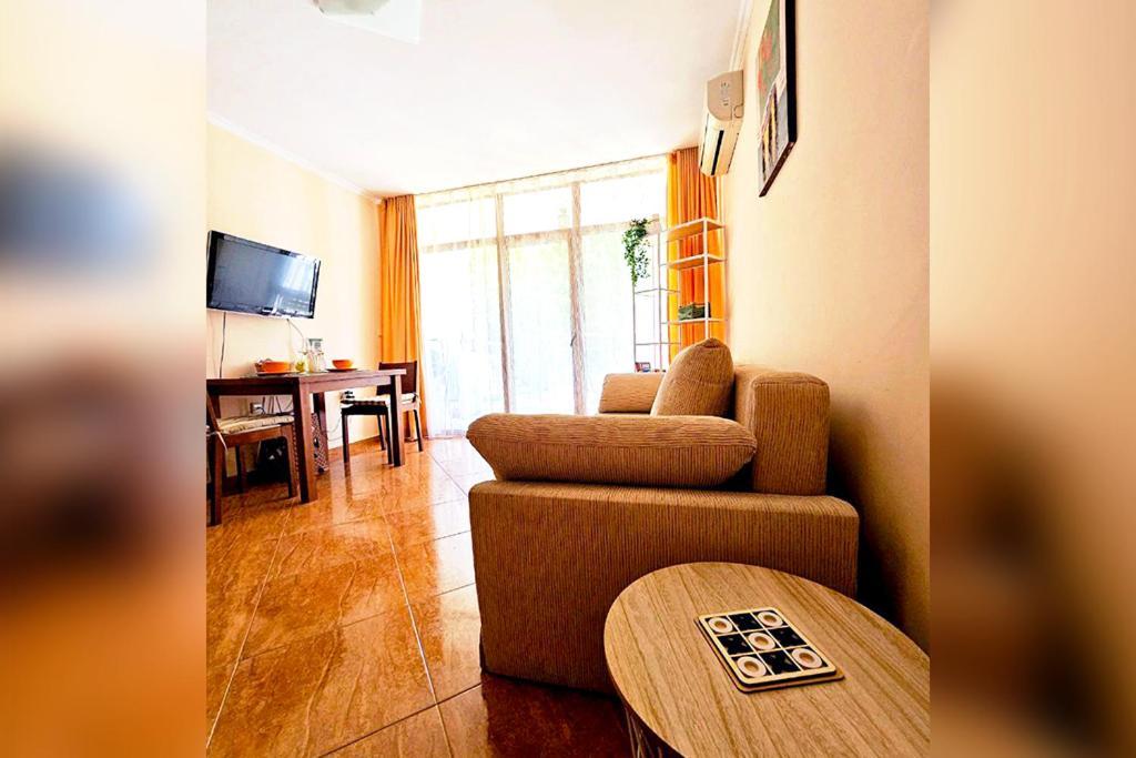 Helios Studio In A Complex In St Vlas By Flat Mаnаger Sveti Vlas Bagian luar foto